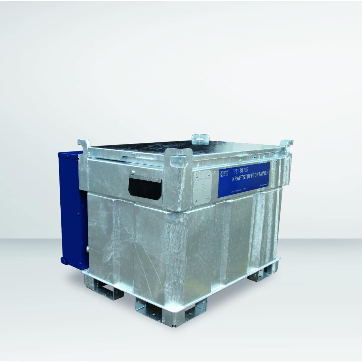 021_QUADRO_BLUE_BLUE_450_20200804