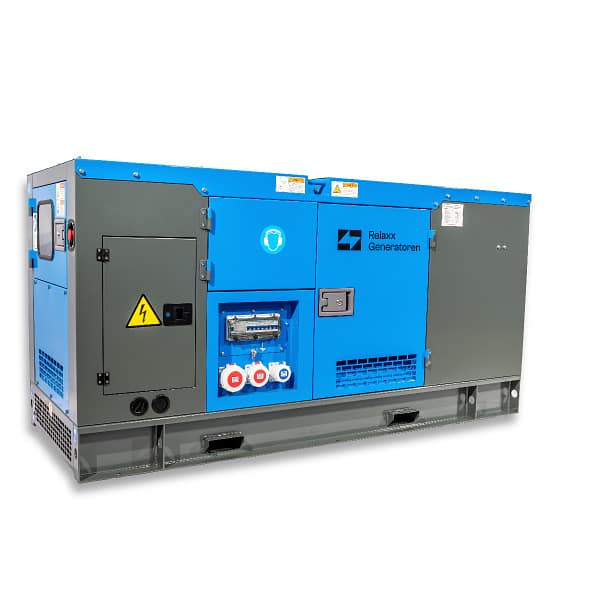 RX-40/50 Stage III Stromgenerator, graues Gehäuse mit blauen Akzenten, zwei Zugangstüren und verschiedene Anschlussmöglichkeiten für Stromversorgung.